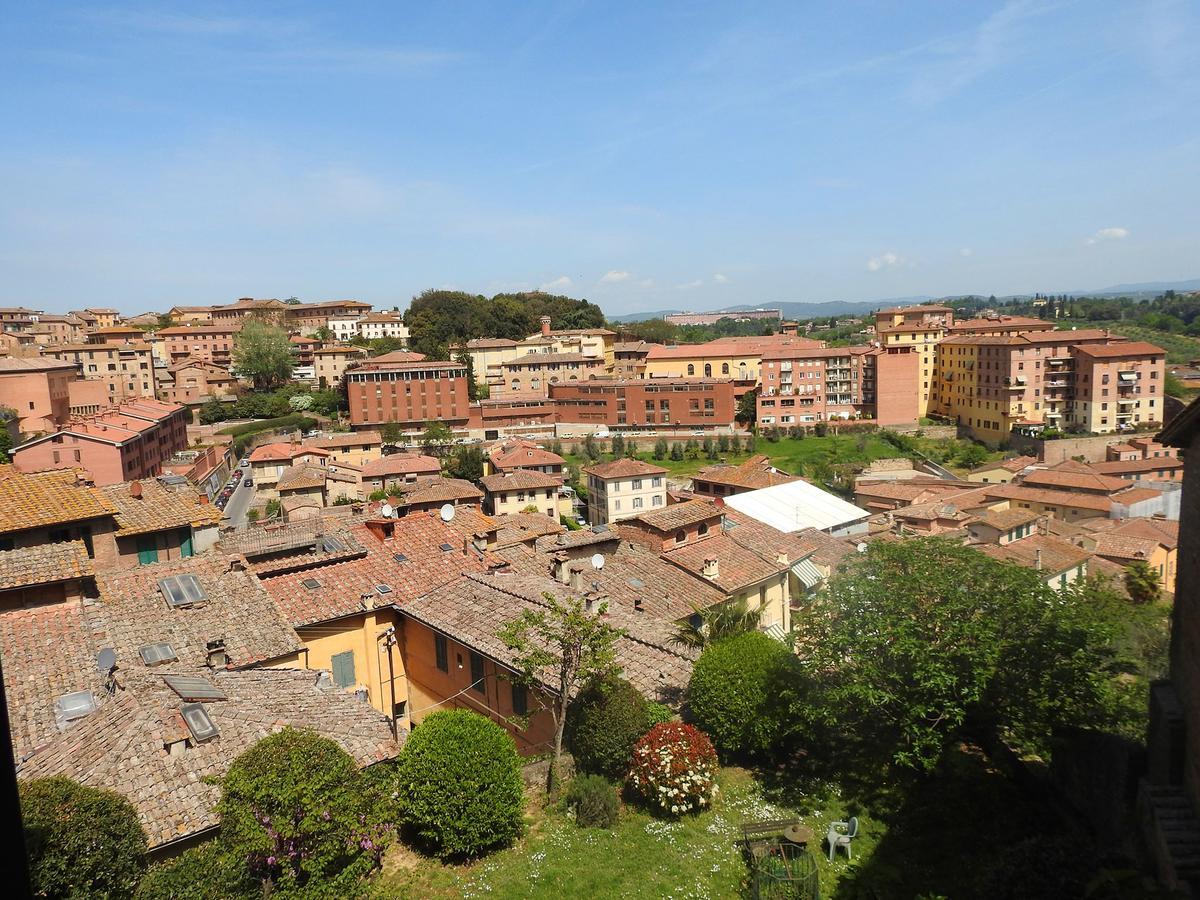 Appartamento Mimosa Siena Exterior photo